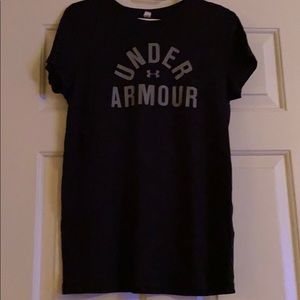 Under armour tee shirt